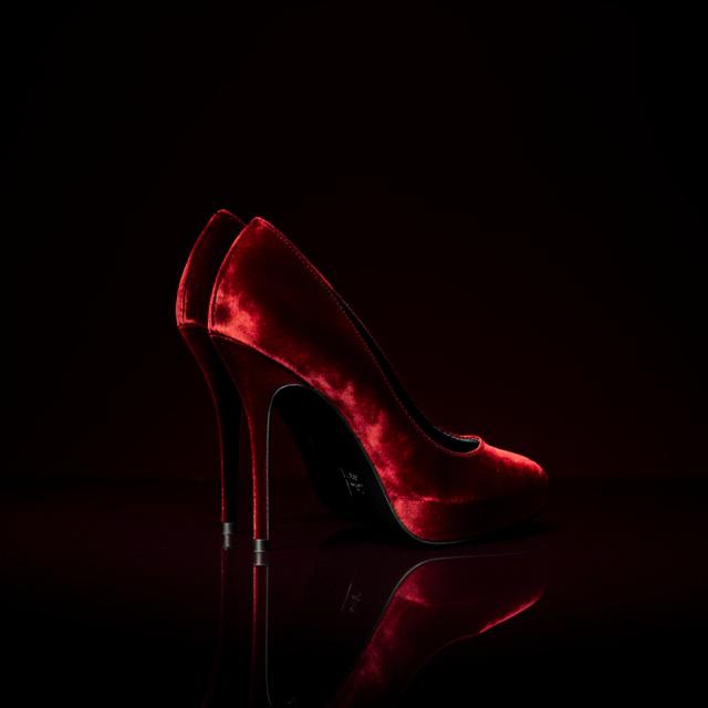 Tacones de aguja elegantes para mujer